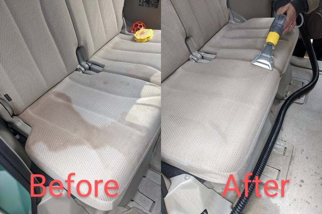 車内嘔吐のシミ